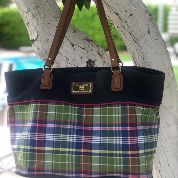 Tommy Hilfiger Tote Bag❗️ - Picture 3 of 8
